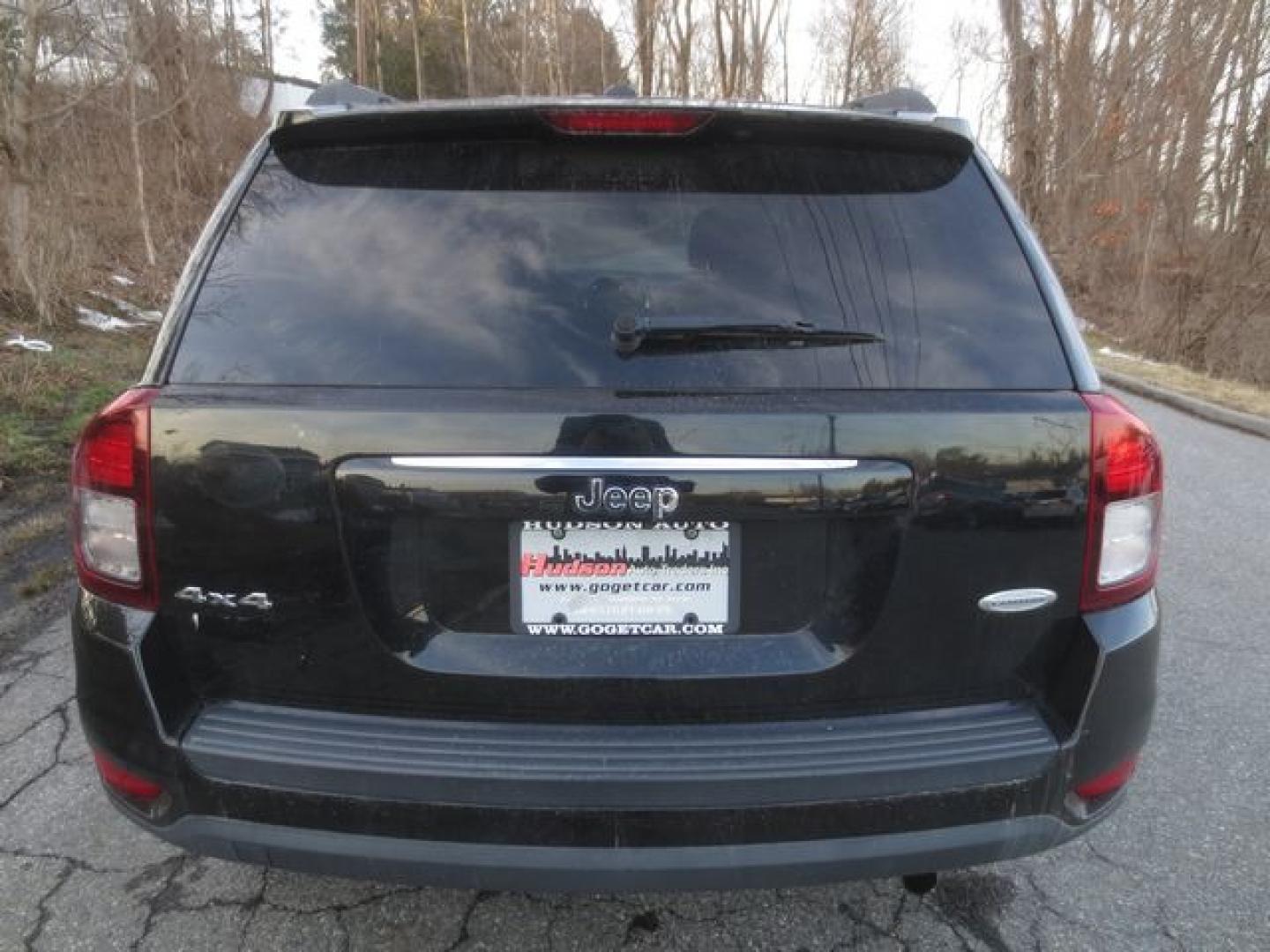 2015 Black /Black Jeep Compass Latitude (1C4NJDEB0FD) with an 2.4L 4cyl engine, Automatic transmission, located at 270 US Route 6, Mahopac, NY, 10541, (845) 621-0895, 41.349022, -73.755280 - Photo#5